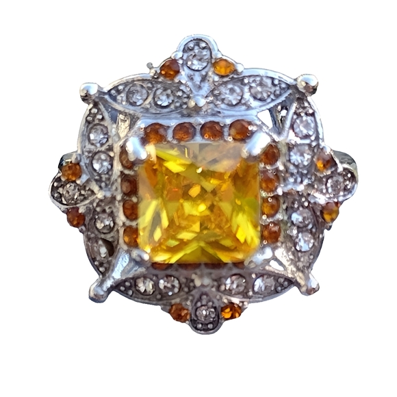 Sterling Jewelry - Elegant Sterling Silver Citrine Topaz Sapphire Gemstone Ring Size 6.75